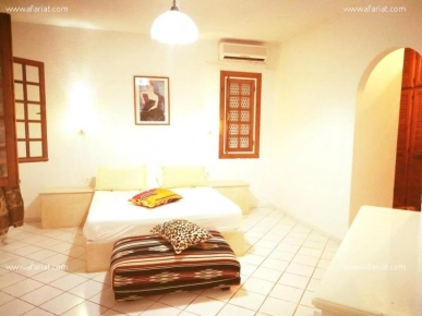 Villa PLAZA(Réf: L896)
