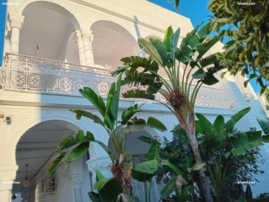 OFFRE A SAISIR: À LOUER ÉTAGE DE VILLA D’UNE MAGNIFIQUE DEMEURE