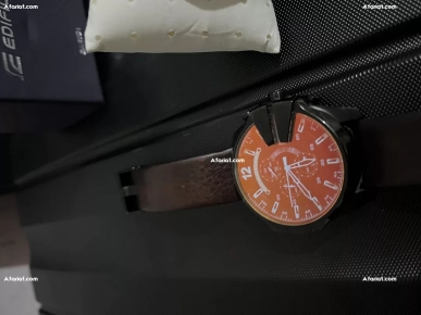 deux montre diesel et casio