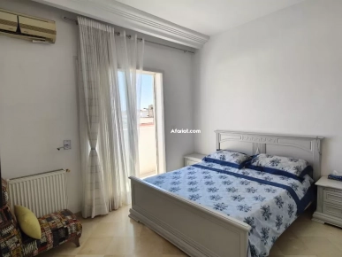 A vendre appartement S2 à l’Aouina