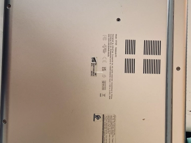 PC Pro ASUS VivoBook 17