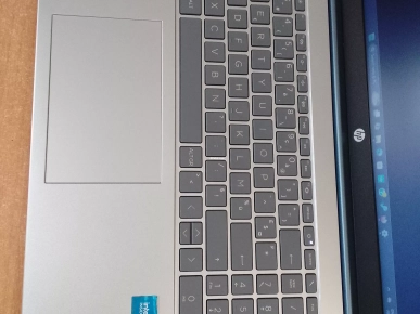PC Portable HP – 16 Go RAM / SSD 237 Go – Très bon état