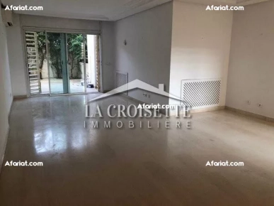 Duplex S+3 avec jardin à La Marsa 	ZDV0068
