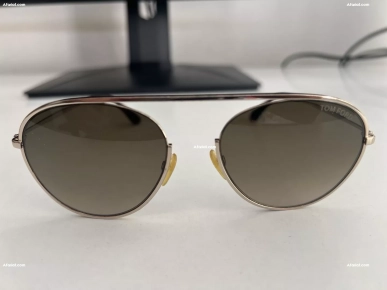 Lunettes de soleil Tom Ford TF599