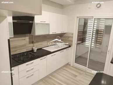 Appartement S+3 aux Jardins de Carthage MAV1772