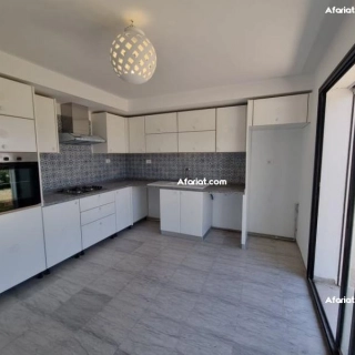 Villa YARIS (Réf: V1121) Villa YARIS (Réf: V1121)