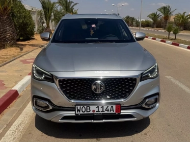 MG EHS Luxury Plug-in Hybrid – 12/2021 – Excellent état