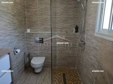 Une villa S+5 avec piscine à Carthage ZVL0336