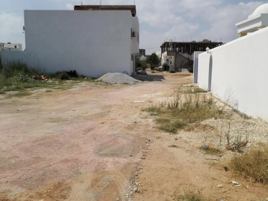 Gammarth Harrouch : A vendre terrain bon emplacement