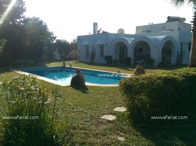 Villa KARAM(Réf: L1326)