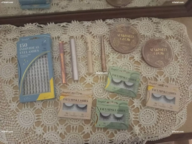 maquillage lunettes sac à main