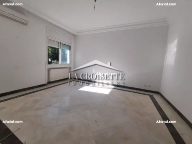 Duplex S+4 avec jardin à La Marsa MVL0975