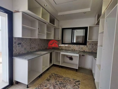 VILLA DE PLAIN-PIED À HOUMT SOUK DJERBA ZU - RÉF V713