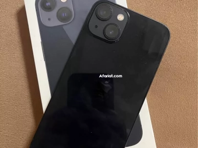 iPhone 13 très bonne état