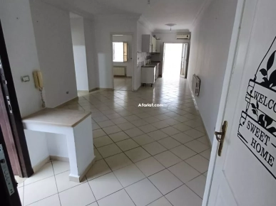 a louer apt 3 pces Taieb M'HIRI l'Aouina 1er et villa