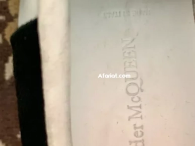 Alexander Mc QUEEN  état 9/10 originale pour femme pointure 37