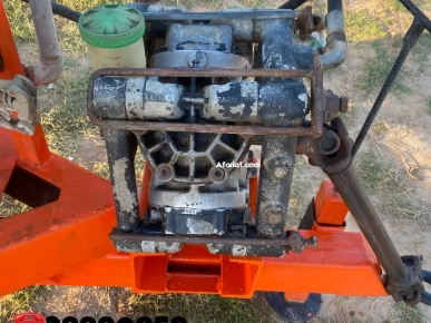 Pompe de traitement agricole pulvérisateur