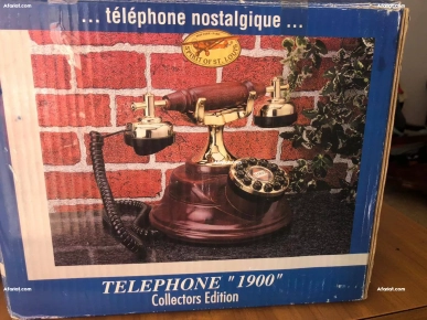 Téléphone antique tt neuf