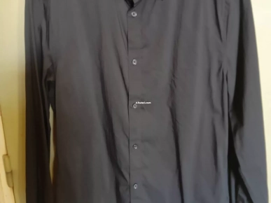 Chemise noir marque HM