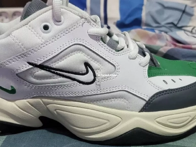 A vendre Nike m2k tekno white green importe
