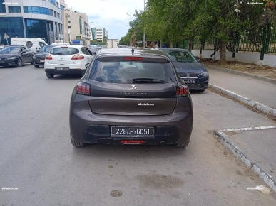 Peugeot 208 prix choc