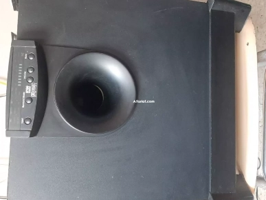 Caisson de basse JBL