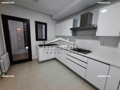 Appartement S+3 à La Marsa MAL1603