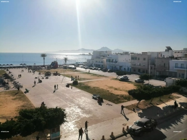 Immeuble inachevé a la goulette vue mer
