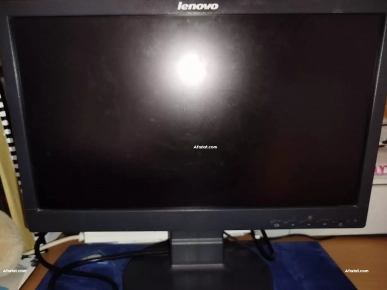 Desktop computer with cables and accessories Desktop computer with cables and accessories