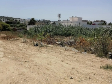 Gammarth village A vendre terrain zone villa bon emplacement
