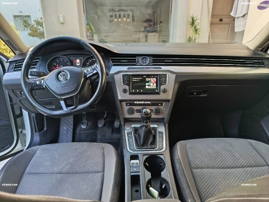 VOITURE VW PASSAT