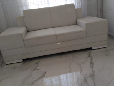 Divan blanc + petit banc