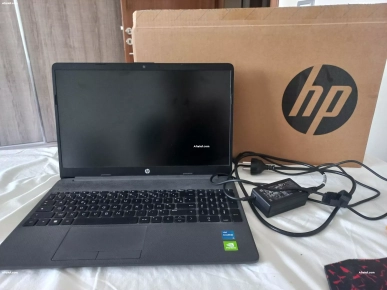 PC PORTABLE HP 15