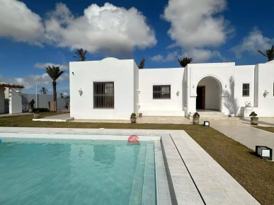 Belle maison à Mezraya Djerba en Tunisie