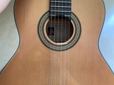 Vente Guitarre Classique 4/4