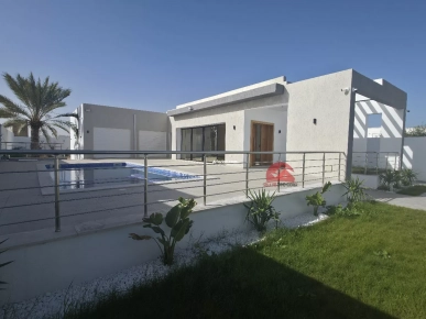 Vente d'une villa neuve avec piscine à Djerba Midoun ZA  V 750