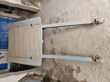 Karrita sfaxsiya (كَرّيتة)