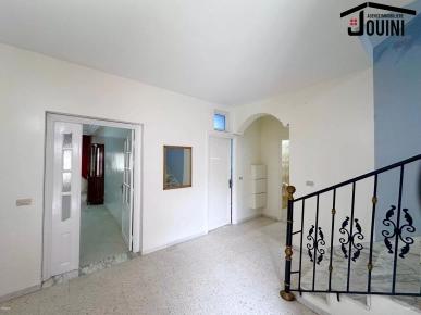Grande Maison 300 m² à Sidi Hassine Tunis