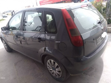 Voiture ford fiesta Voiture ford fiesta