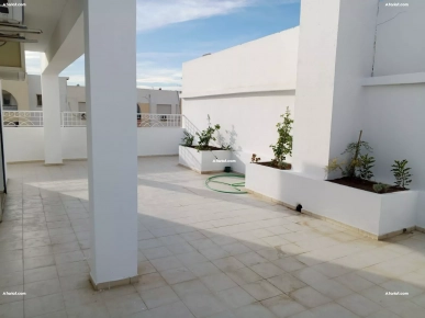 Appartement S3 à louer à El Wahat L’Aouina