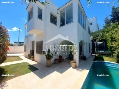 Villa S+6 vue sur mer à La Marsa MVL1560