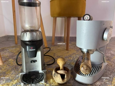 Machine à café Illy francis francis & moulin à café Casadio