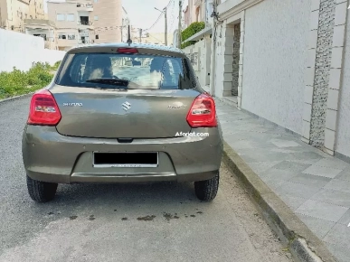 suzuki swift 5 cv 4 cylindres premiere main 23228201