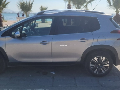 Peugeot 2008  1.2  5CV