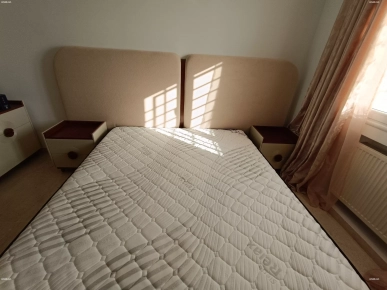 chambre à coucher complète +matelas
