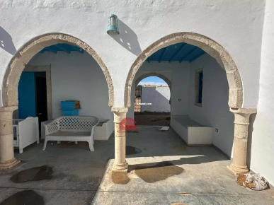 HOUCH TYPIQUE À  HOUMT SOUK  DJERBA