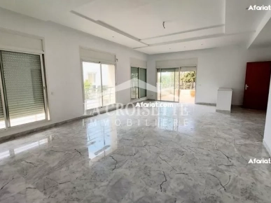 Appartement S+3 aux Berges du Lac 1 MAL1149