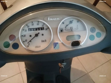 Vespa importé de l'Italie