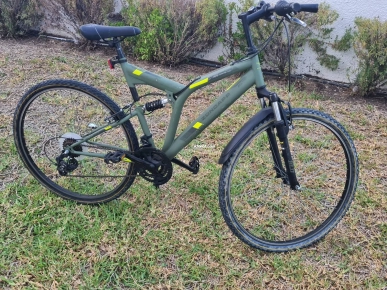 Deux vélos importé en bonne Etat