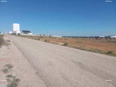 Terrain industriel sfax rte matar